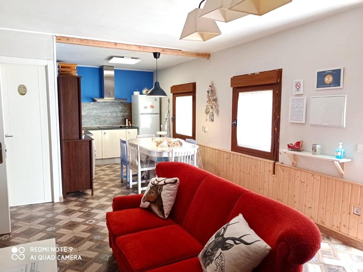 Apartamento Rural La Cascada De Calmarza Luaran gambar