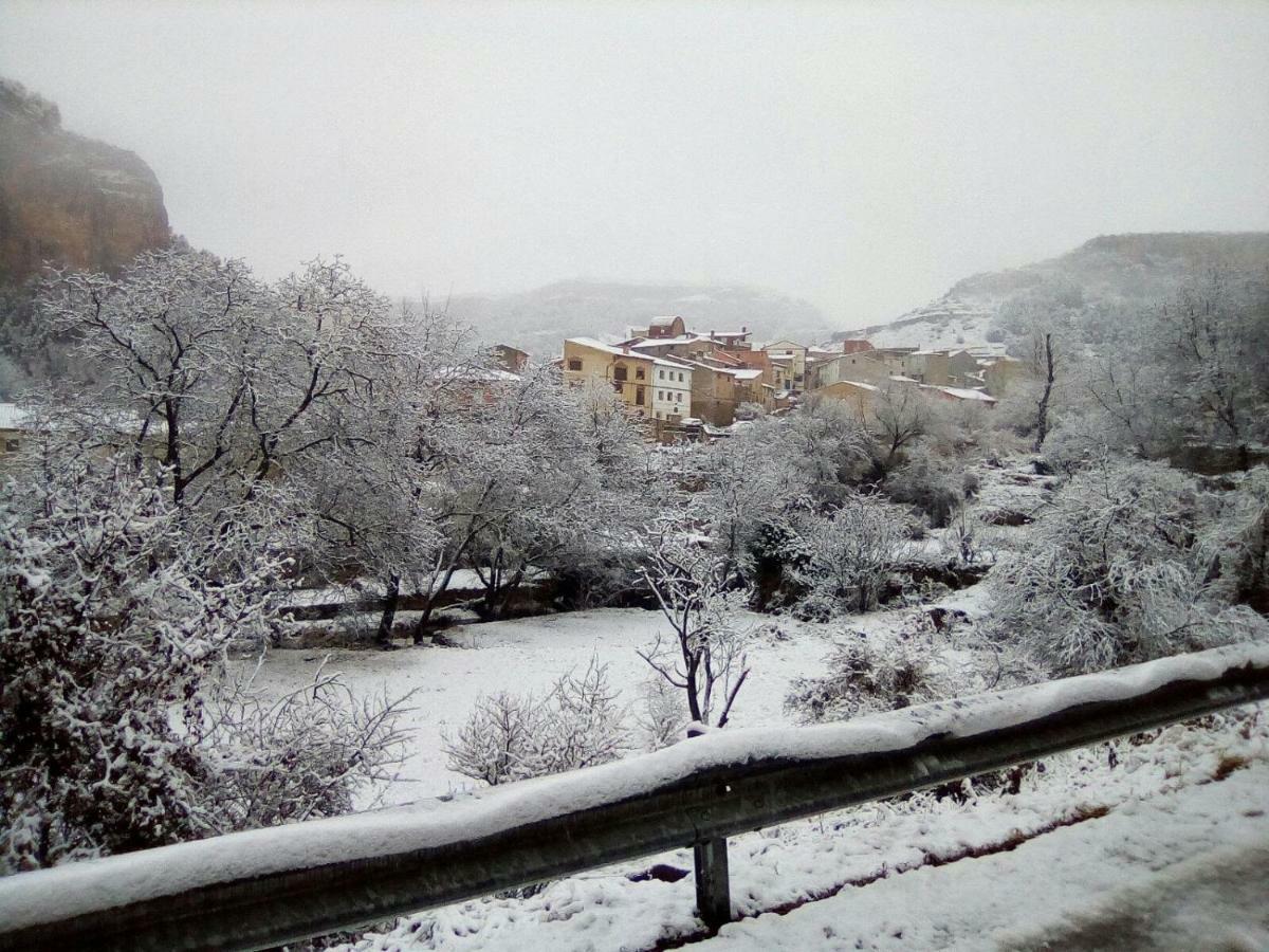 Apartamento Rural La Cascada De Calmarza Luaran gambar